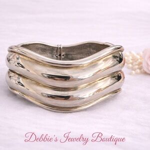 Vintage Style Sculptural Silver Tone Hinged Cuff Bracelet | Wide Statement